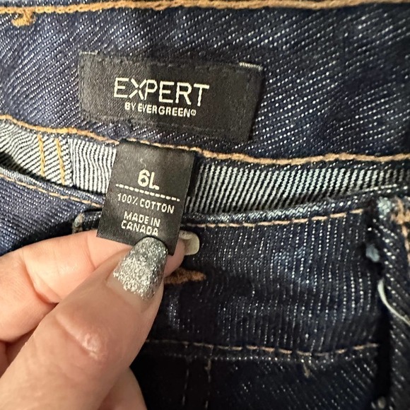 EXPERT by Evergreen Dark Wash Straight Leg Jeans Size 6L - Picture 4 of 6